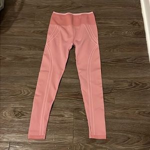 BRAND NEW FABLETICS leggings in pink full length